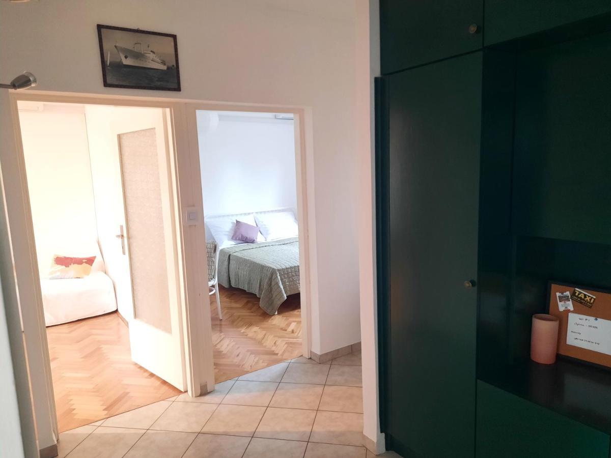 Apartment Nino In Pula Exterior photo